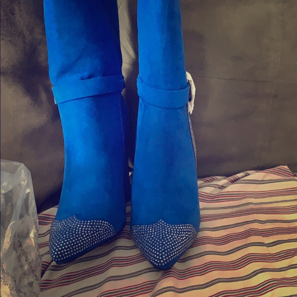 Heeled boots